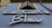 Le Café bleu